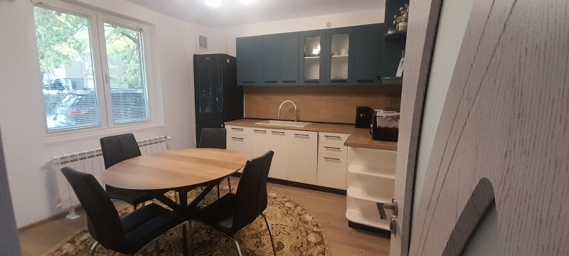 Продава 3-СТАЕН в град Плевен, Идеален център - 82 кв.м / 165 000 € » 322 711.95 лв., ФОР СЕЛ РЕАЛ ЕСТЕЙТ