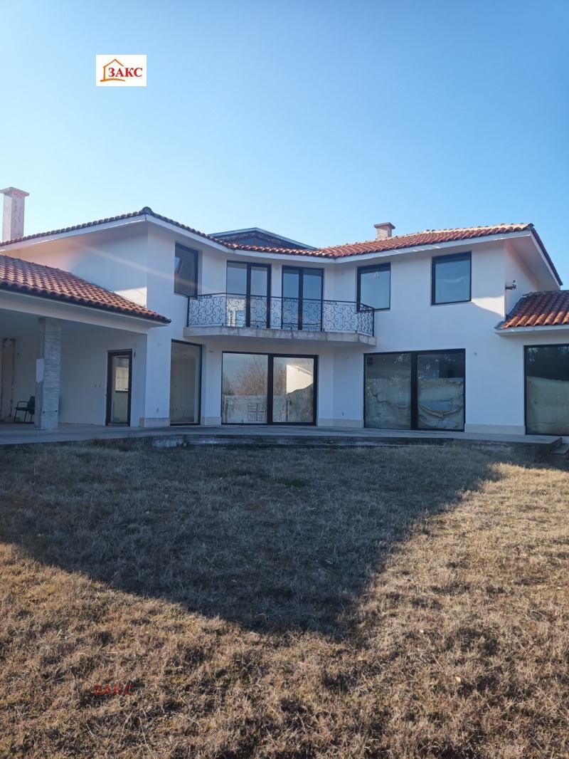 Продава КЪЩА в град Кърджали, Резбарци - 385 кв.м / 255 000 € » 498 736.65 лв., ЗАКС