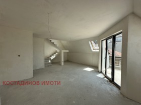 Μεζονέτα ΤΣενταρ, Πλοβδηβ