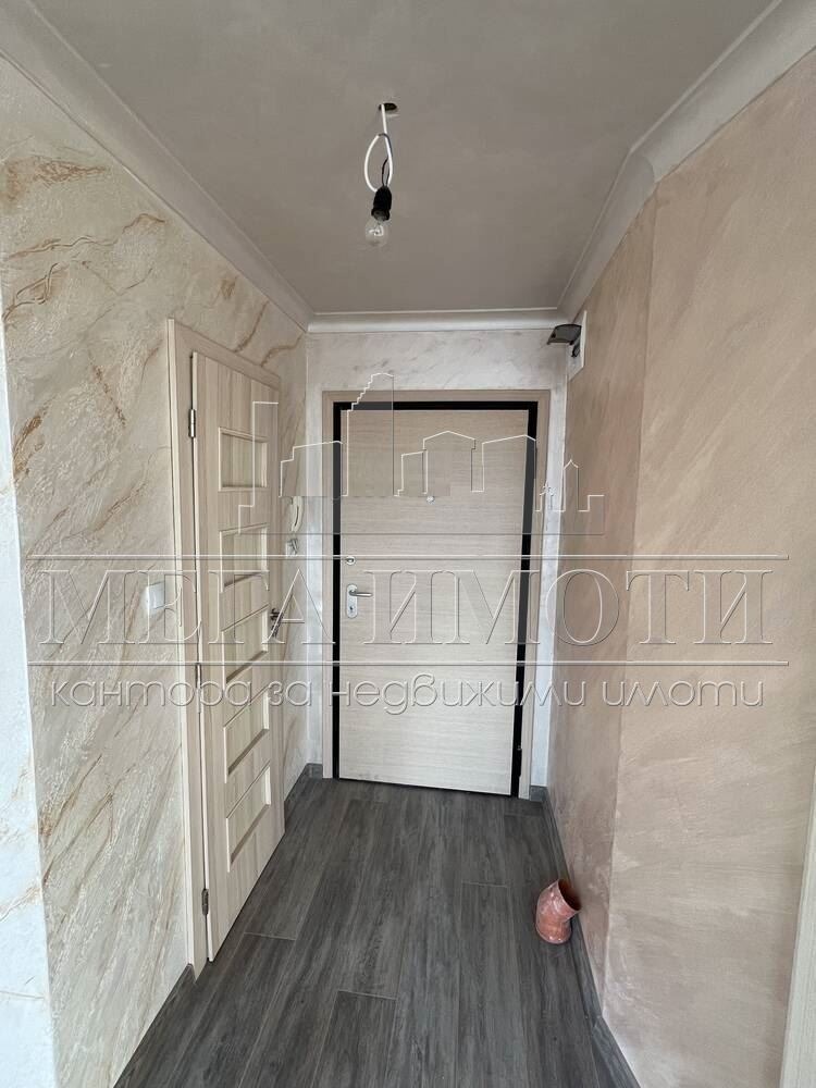 Продава  3-стаен град Сливен , Център , 118 кв.м | 83581574 - изображение [2]