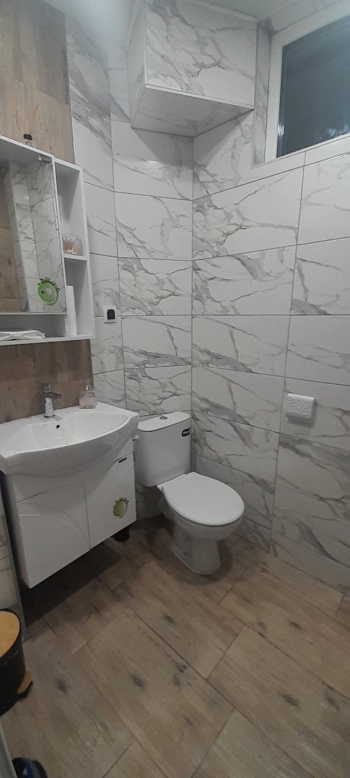 Продава 3-СТАЕН, гр. Плевен, Идеален център, снимка 2 - Апартаменти - 52825993