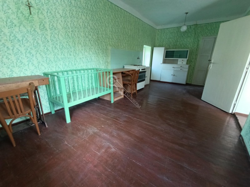 Продава КЪЩА, с. Драгомирово, област Велико Търново, снимка 5 - Къщи - 52038128