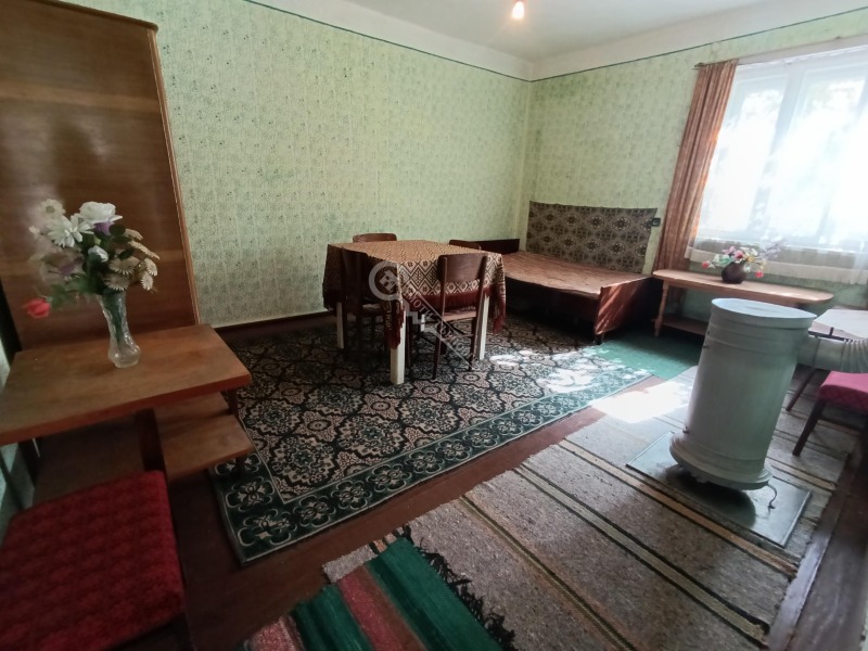 Продава КЪЩА, с. Драгомирово, област Велико Търново, снимка 4 - Къщи - 52038128