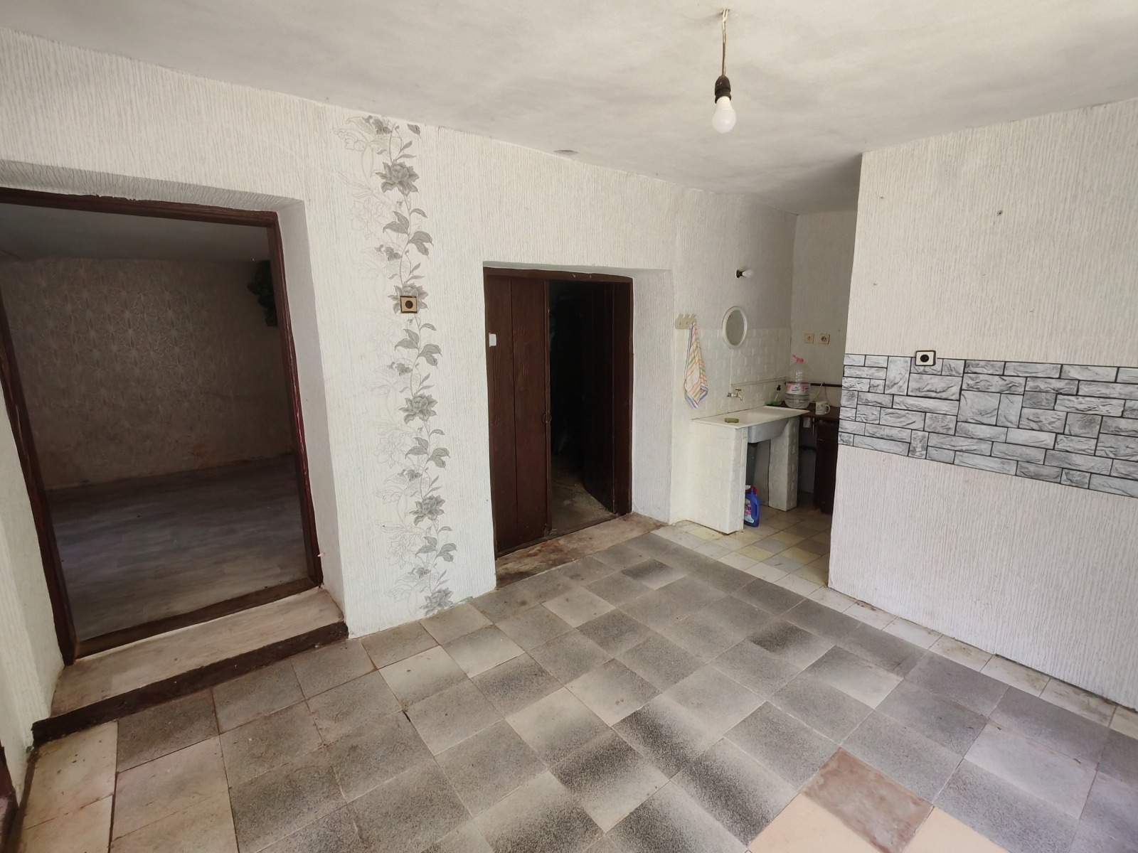 Продава КЪЩА, с. Бистрилица, област Монтана, снимка 4 - Къщи - 55000515