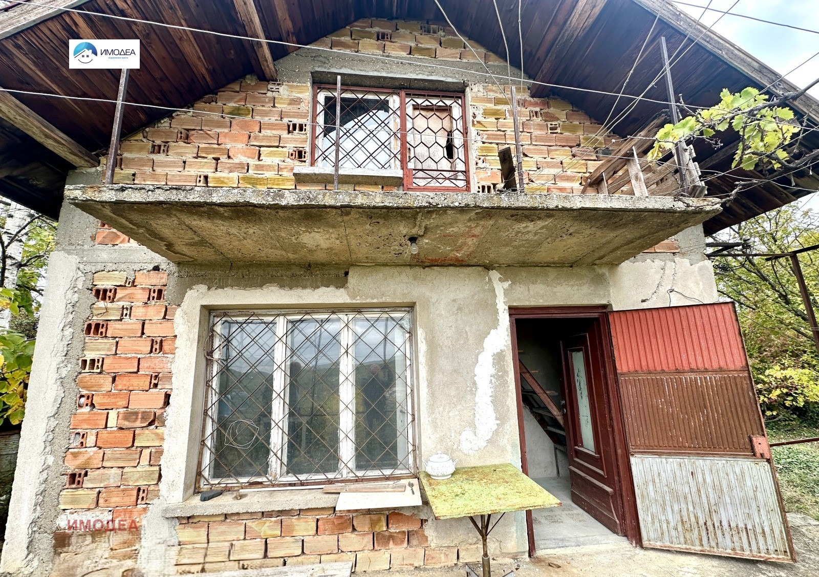 Продава КЪЩА, с. Малки чифлик, област Велико Търново
