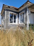 Продава КЪЩА, с. Сан-Стефано, област Бургас, снимка 1