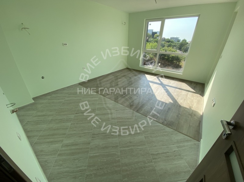 De vânzare  1 dormitor Varna , Vâzrajdane 3 , 54 mp | 26695928