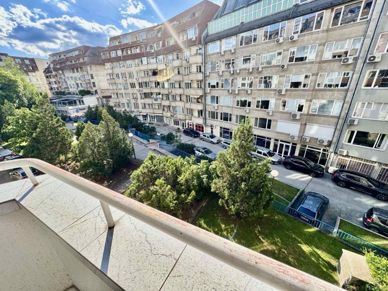 Продава  4-стаен град София , Иван Вазов , 151 кв.м | 24732427 - изображение [15]