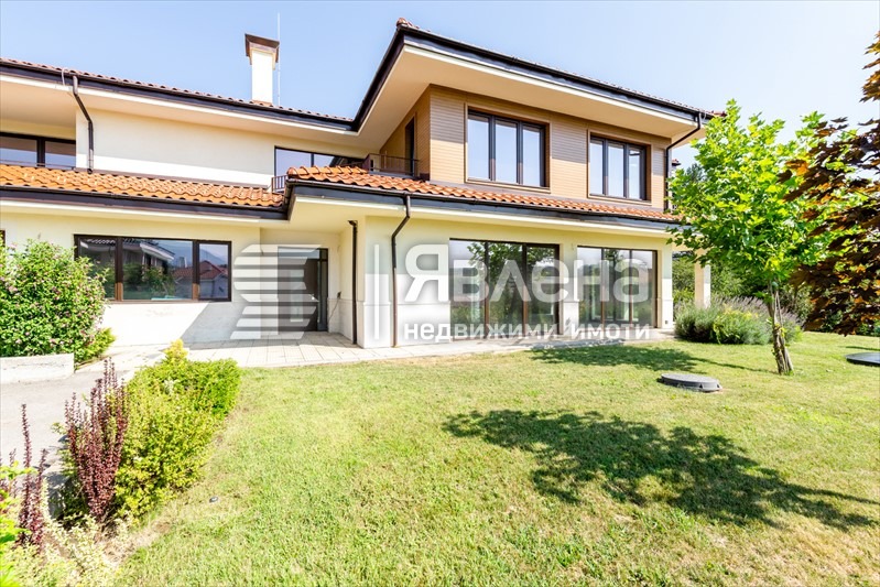 Продава КЪЩА, гр. София, гр. Банкя, снимка 2 - Къщи - 54598807