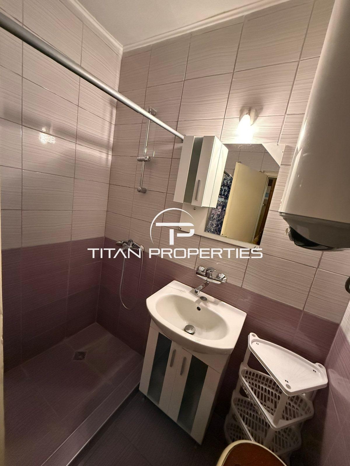 Продава МНОГОСТАЕН, гр. Бургас, Център, снимка 7 - Апартаменти - 54299581