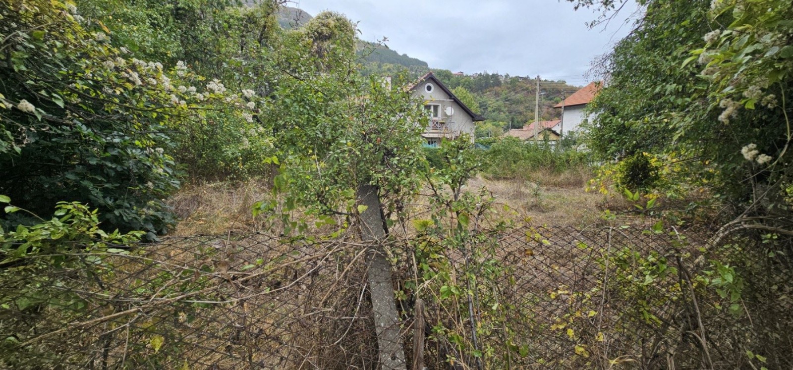 Продава ПАРЦЕЛ, с. Церово, област София област