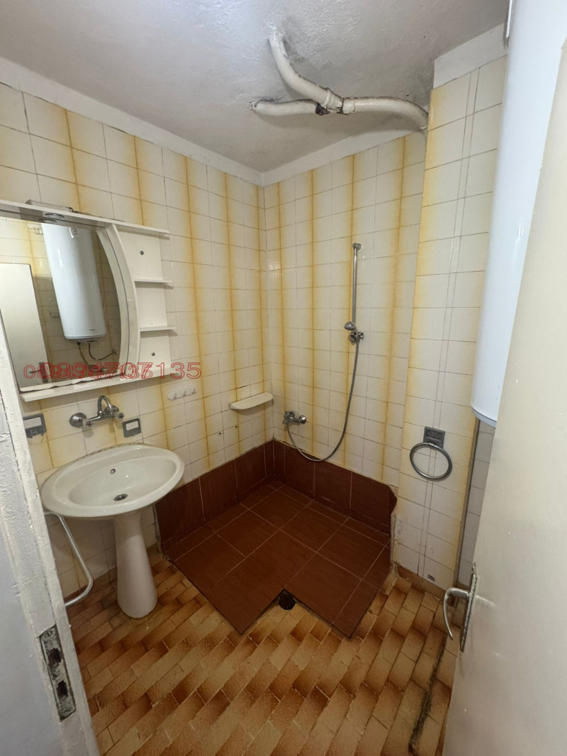 Продава  3-стаен област Стара Загора , гр. Казанлък , 98 кв.м | 22943801 - изображение [12]