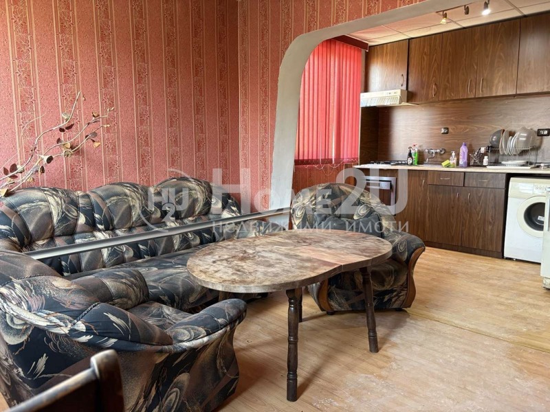 Till salu  Hus Golv Kjustendil , Gerena , 98 kvm | 18054200
