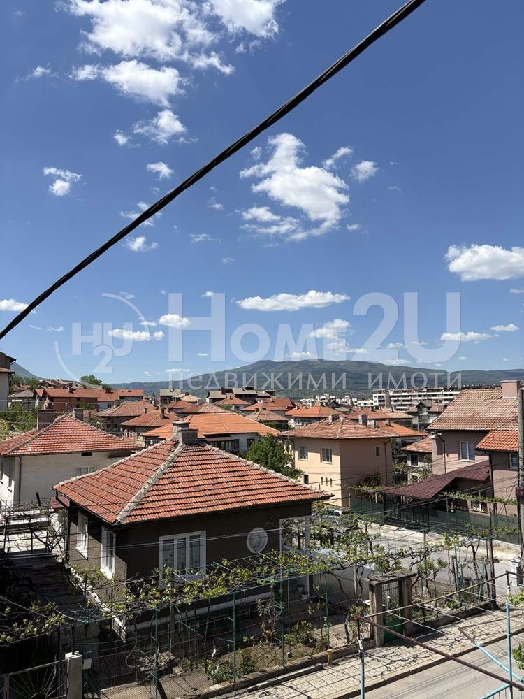 Till salu  Hus Golv Kjustendil , Gerena , 98 kvm | 18054200 - bild [10]