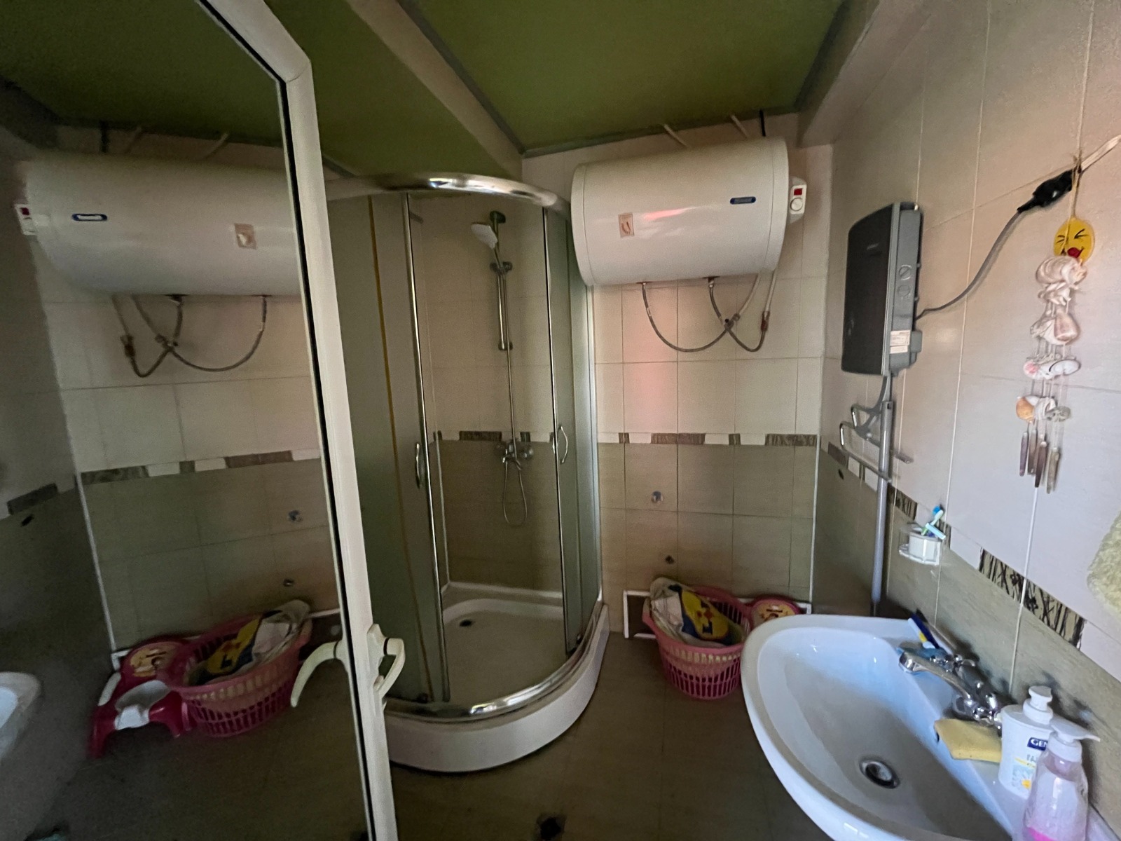 Продава КЪЩА, гр. Казанлък, област Стара Загора, снимка 2 - Къщи - 52243727