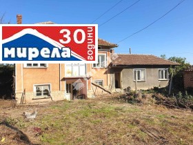 Casa Nedan, regione Veliko Tarnovo