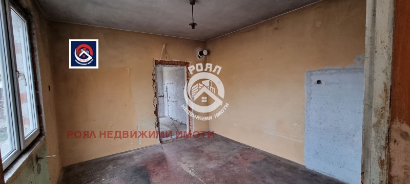 Продава КЪЩА, с. Крумово, област Пловдив, снимка 6 - Къщи - 49121869