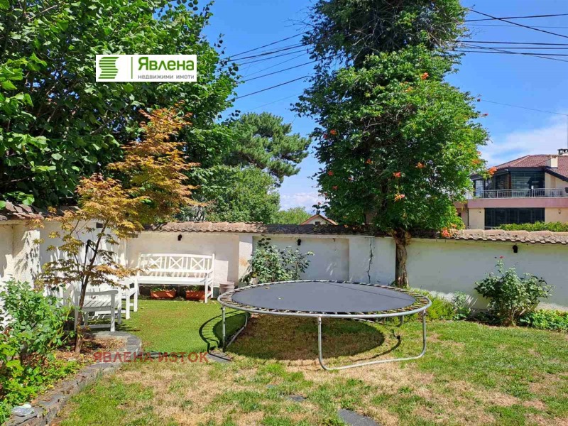 Eladó  Ház Sofia , Simeonovo , 224 négyzetméter | 54842688