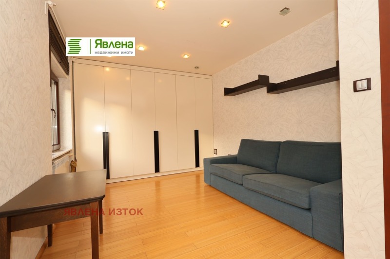 Eladó  Ház Sofia , Simeonovo , 224 négyzetméter | 54842688 - kép [9]