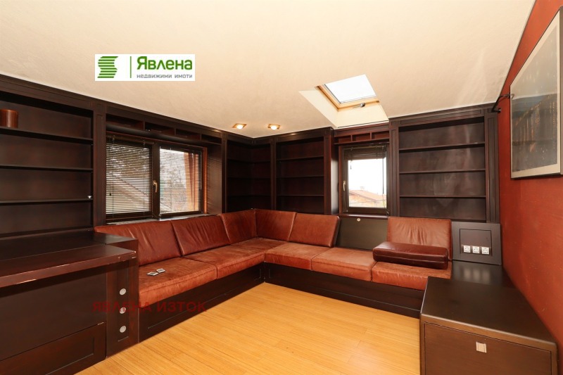 Eladó  Ház Sofia , Simeonovo , 224 négyzetméter | 54842688 - kép [13]
