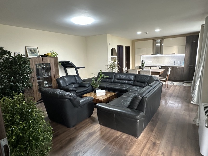 Продава КЪЩА, с. Климентово, област Варна, снимка 3 - Къщи - 52720093