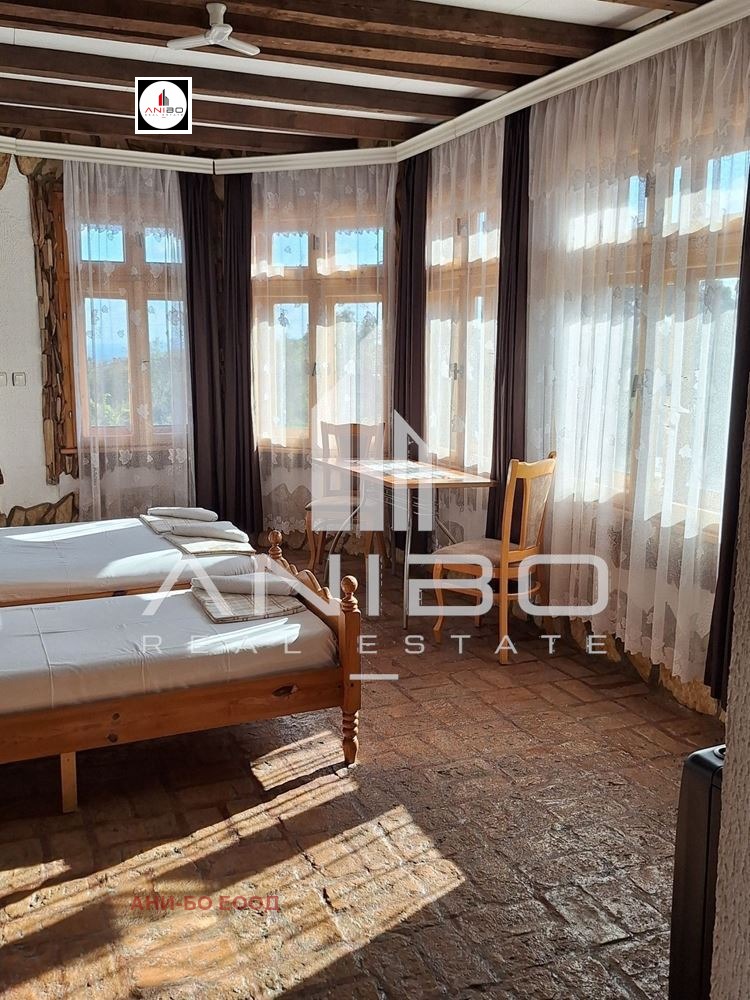 Продава ВИЛА, гр. Варна, Галата, снимка 4 - Вили - 56262945