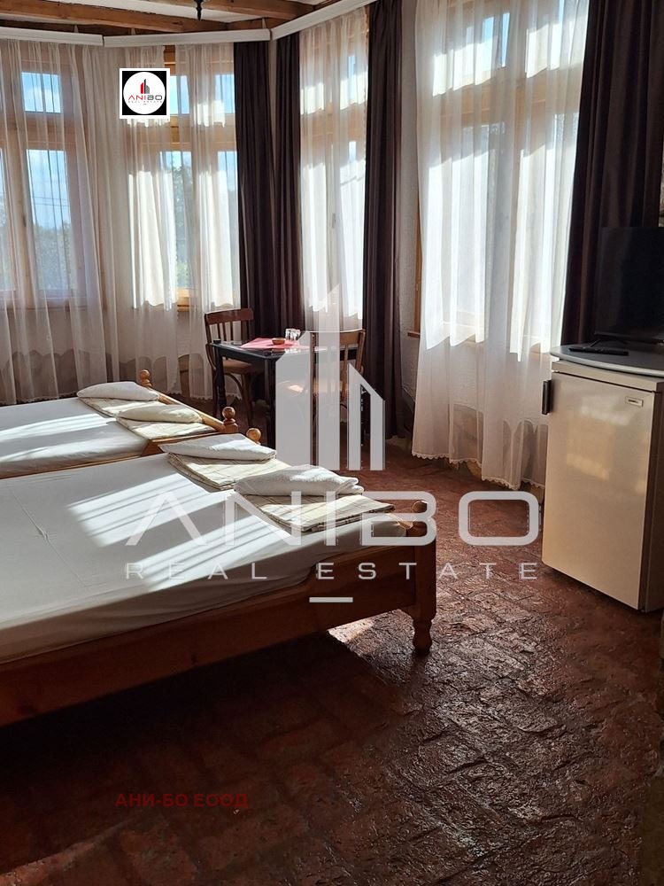 Продава ВИЛА, гр. Варна, Галата, снимка 14 - Вили - 56262945