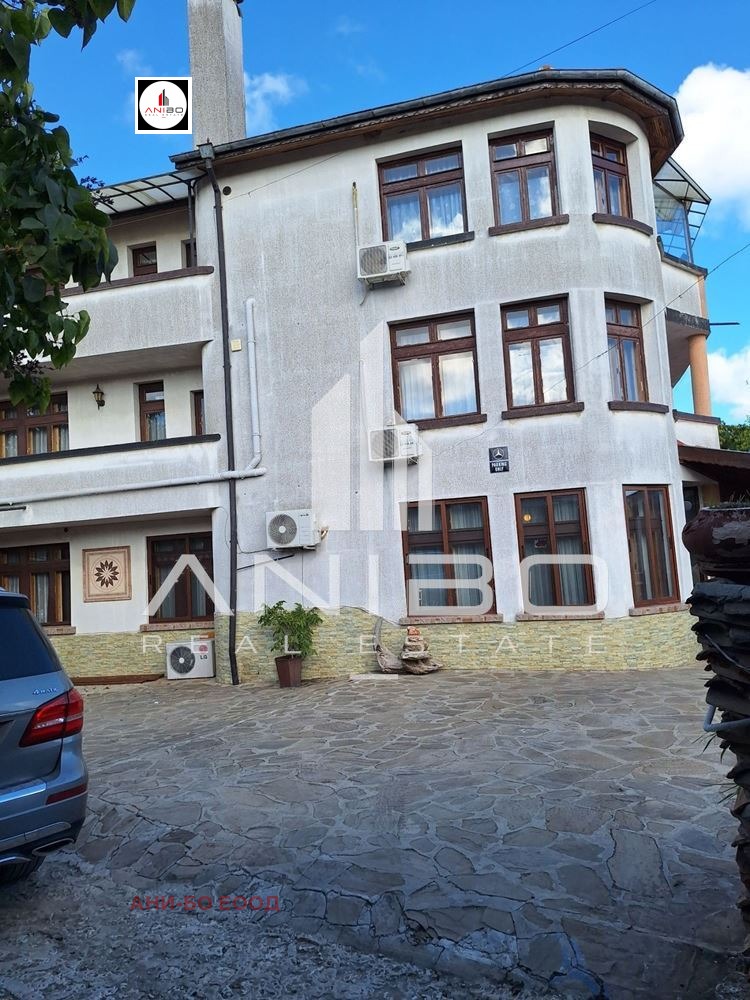 Продава ВИЛА, гр. Варна, Галата, снимка 16 - Вили - 56262945
