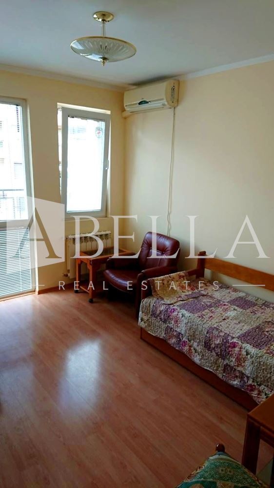 De vânzare  2 dormitoare Sofia , Hipodruma , 117 mp | 10324707 - imagine [7]