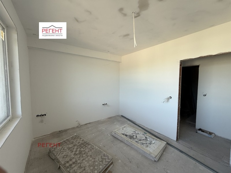 À venda  2 quartos Gabrovo , Trendafil 2 , 138 m² | 10832489 - imagem [5]