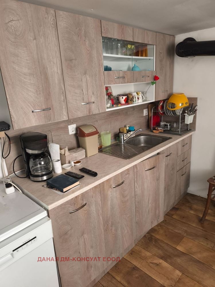 Продава КЪЩА, с. Мировци, област Шумен