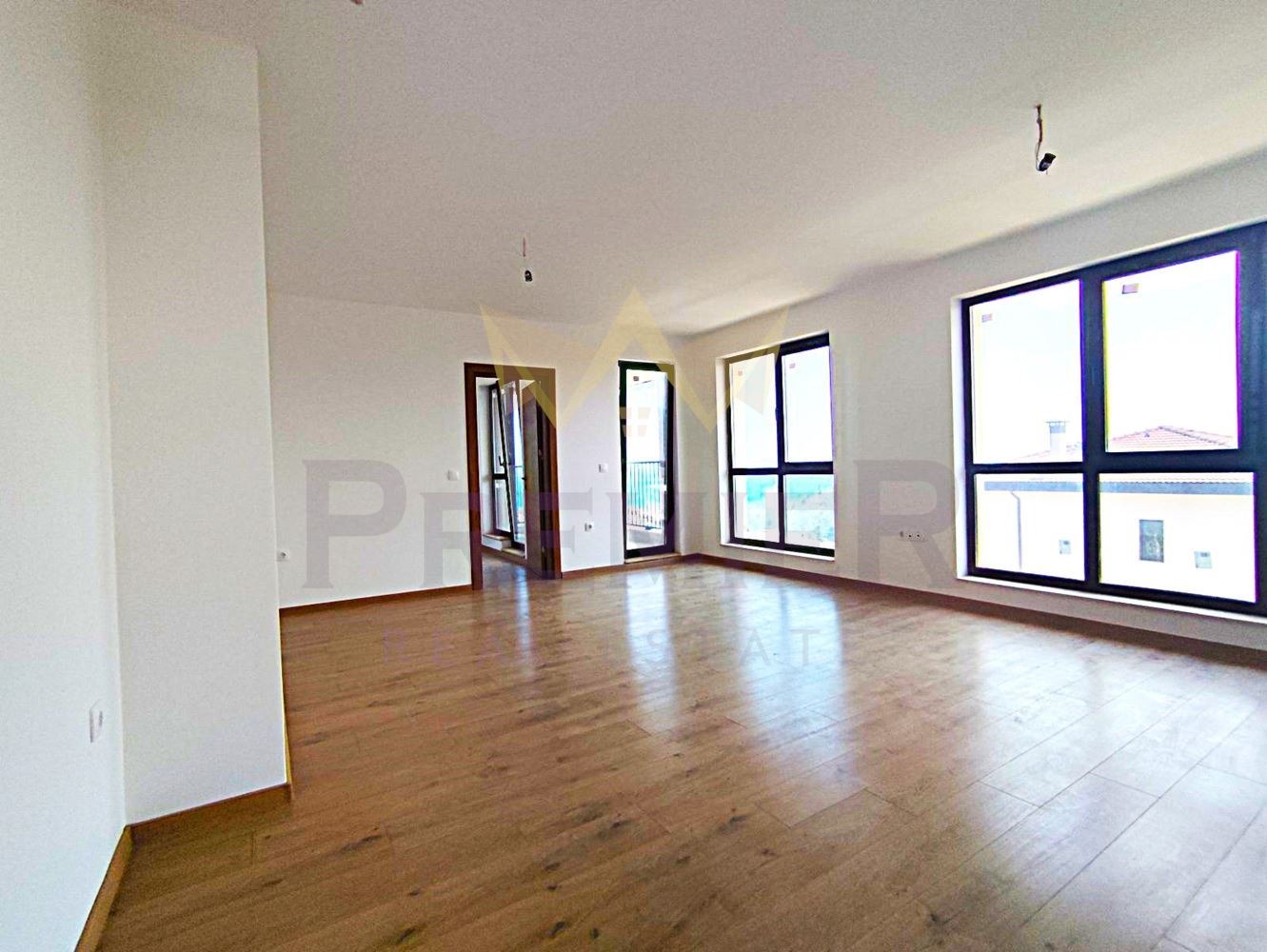 Продава 3-СТАЕН, гр. Варна, Бриз