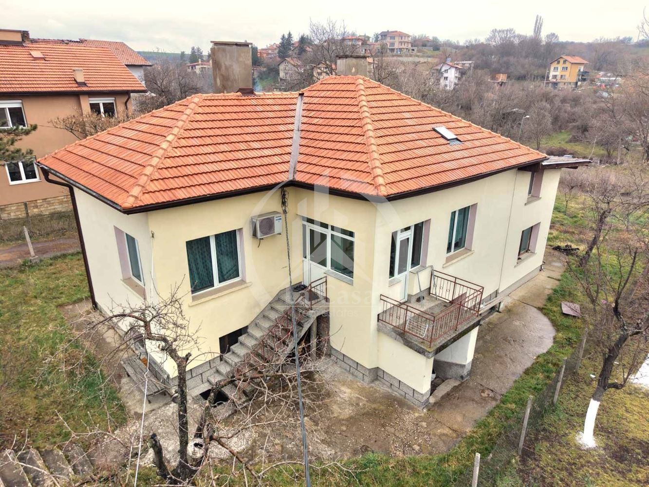 Продава КЪЩА, гр. София, гр. Банкя