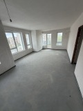 Продава 3-СТАЕН, гр. Пловдив, Остромила, снимка 1