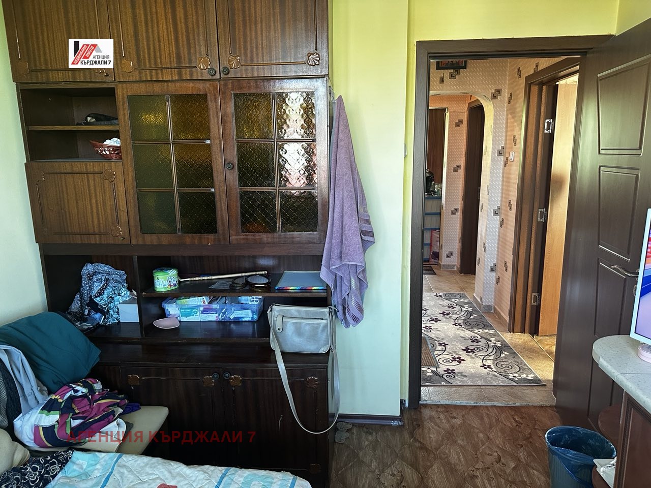 Продава 3-СТАЕН, гр. Кърджали, Център, снимка 2 - Апартаменти - 54249877