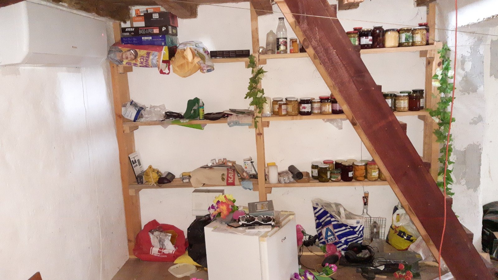 Продава КЪЩА, с. Питово, област Сливен, снимка 7 - Къщи - 54265548