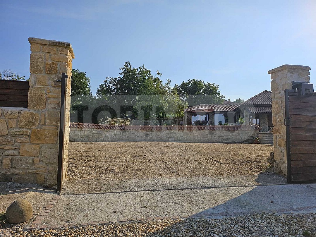 Продава КЪЩА, гр. Каспичан, област Шумен, снимка 17 - Къщи - 55783829