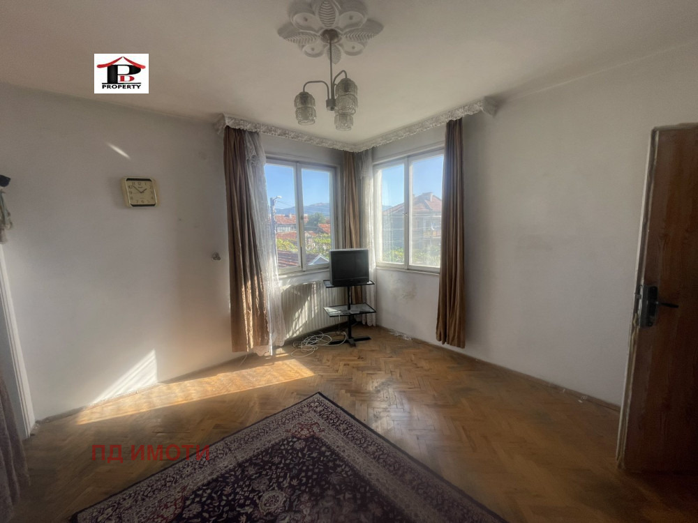 Продава КЪЩА, с. Джурово, област София област, снимка 3 - Къщи - 56253482