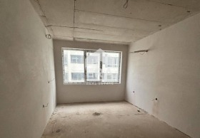 1 camera da letto Vladislav Varnenchik 2, Varna