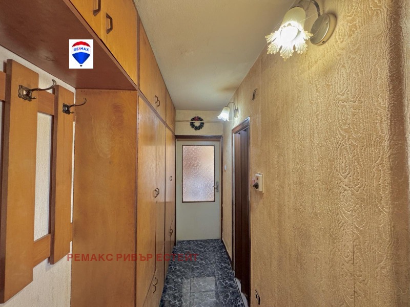Продава  2-стаен град Русе , Здравец Изток , 58 кв.м | 65860295 - изображение [13]