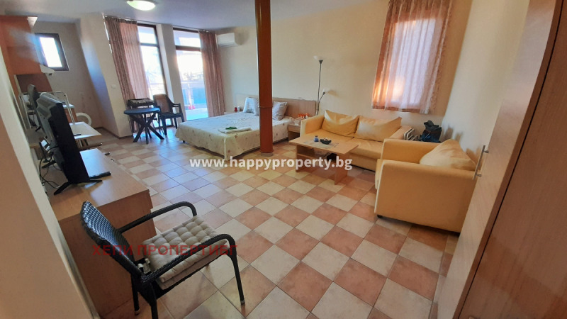 Продава  1-стаен област Бургас , к.к. Слънчев бряг , 60 кв.м | 26233306 - изображение [2]