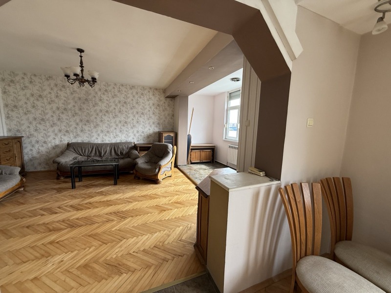 Продава 3-СТАЕН, гр. Пловдив, Кършияка, снимка 3 - Апартаменти - 52412166