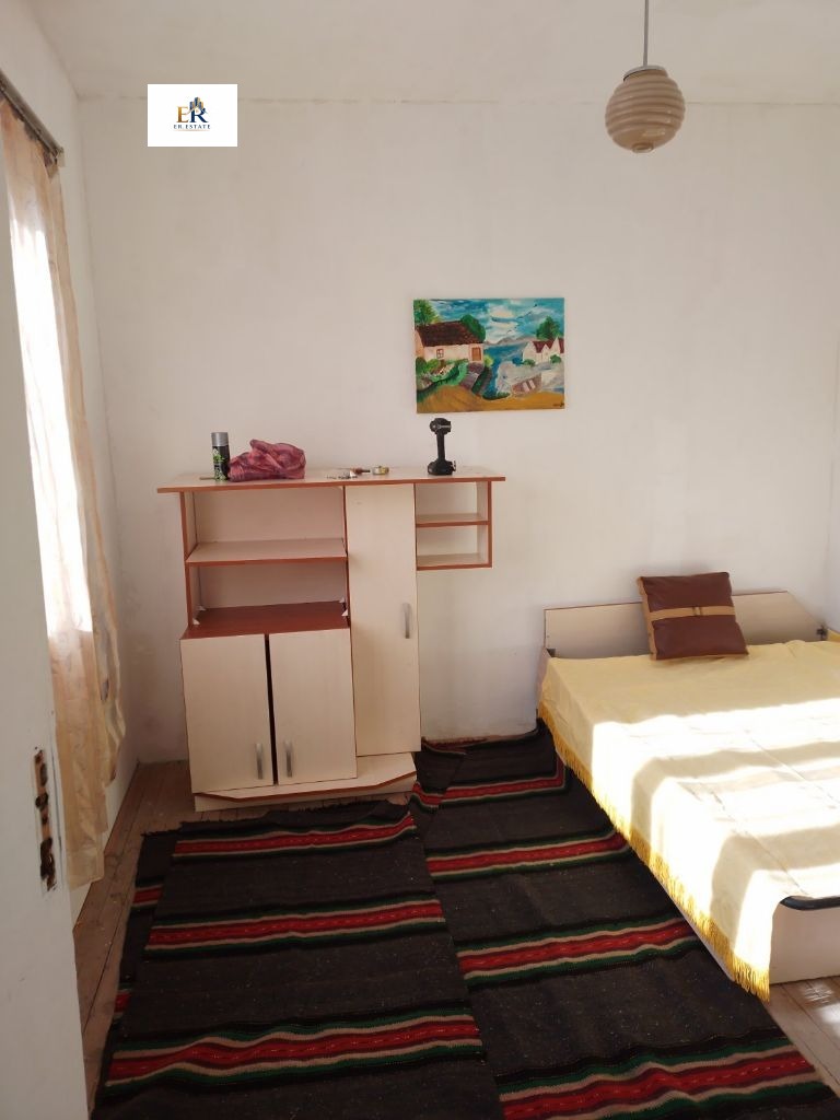 Продава КЪЩА, с. Писарово, област Плевен, снимка 8 - Къщи - 53588463