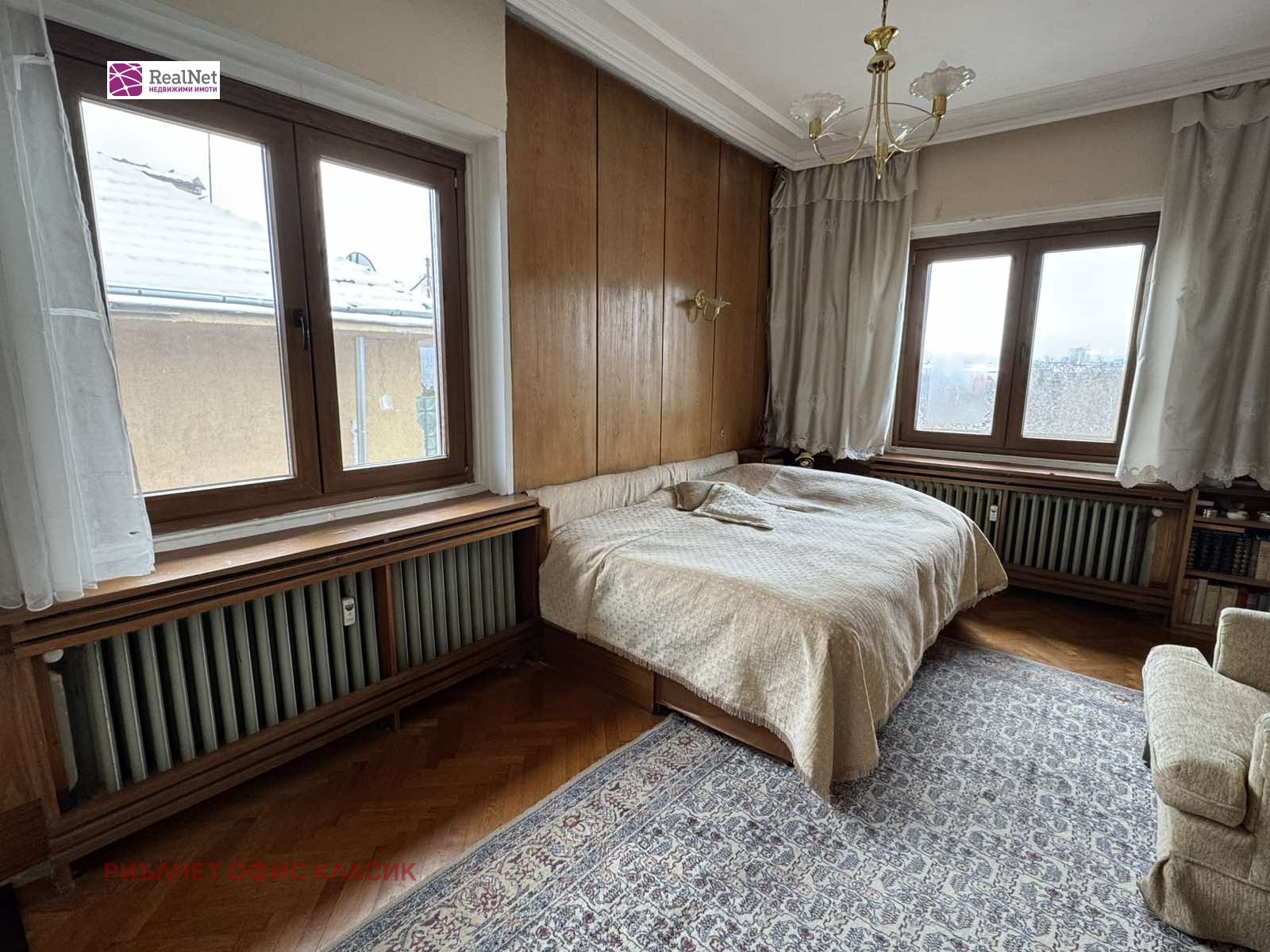 Продава 4-СТАЕН, гр. София, Център, снимка 4 - Апартаменти - 53763912