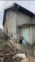 Продава КЪЩА, гр. Добрич, в.з. Лозята, снимка 2