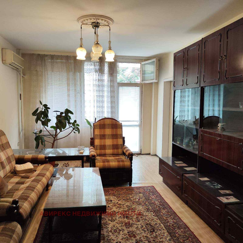 Продава 3-СТАЕН в град Пловдив, Кючук Париж - 98 кв.м / 131 998 € » 258 165.65 лв., АВИРЕКС НЕДВИЖИМИ ИМОТИ