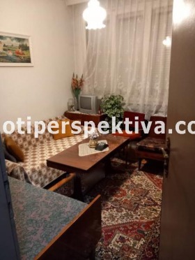 1 soverom Hristo Smirnenski, Plovdiv