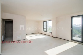 ����� ������� 4-�����,���� �����, �������>