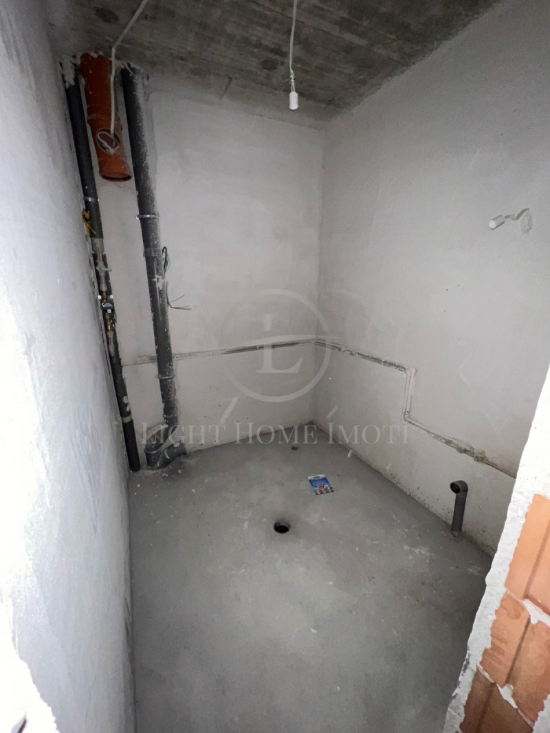 Myytävänä  Studio Plovdiv , Karšijaka , 61 neliömetriä | 85559063 - kuva [5]