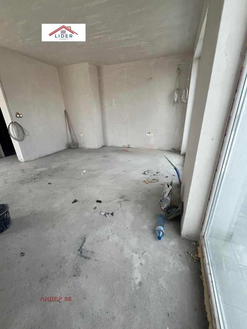 Til salgs  1 soverom Pleven , Idealen tsentar , 80 kvm | 92069499 - bilde [6]